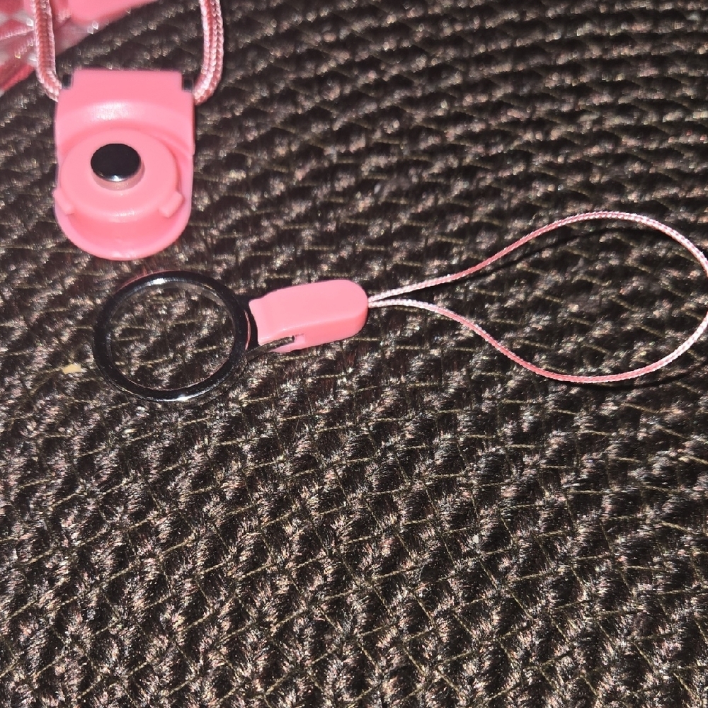 20 pcs X$20 Pink Lanyard with Detachable Neck Strap - Picture 2 of 3